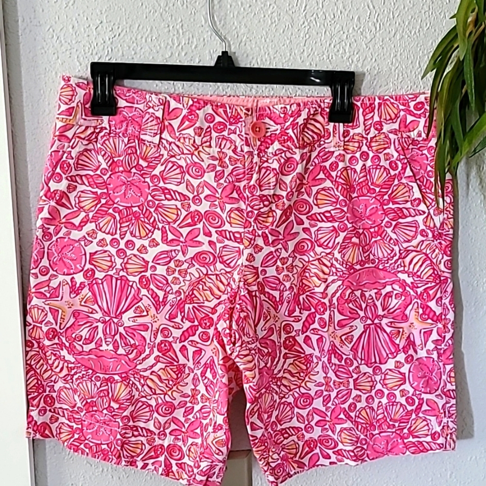 Lilly Pulitzer Shell Shorts 10